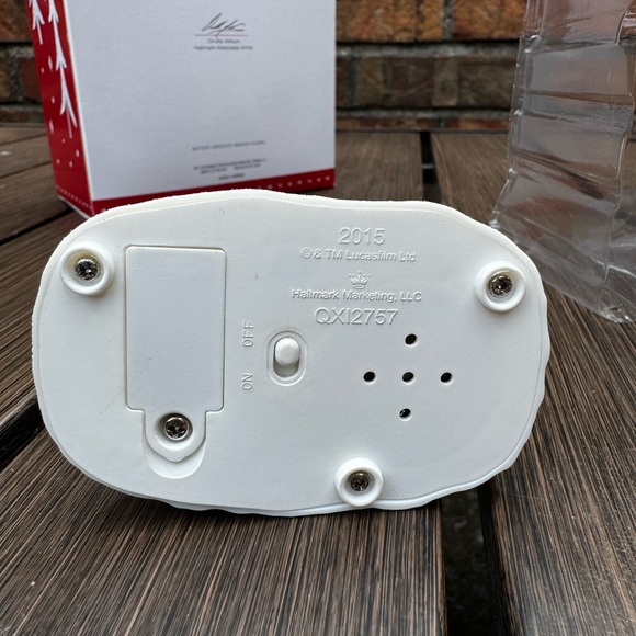 Hallmark Holiday Darth Vader Star Wars Sound Ornament 2015 - Picture 3 of 3